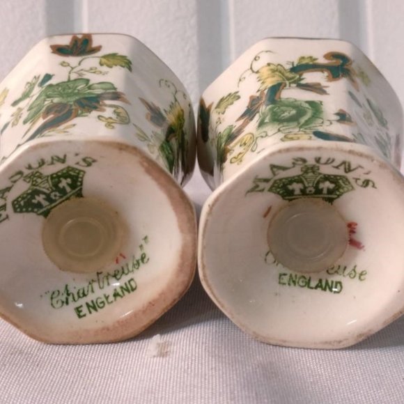 4 Mason's Chartràeuse Salt & Pepper Shakers - Picture 3 of 5
